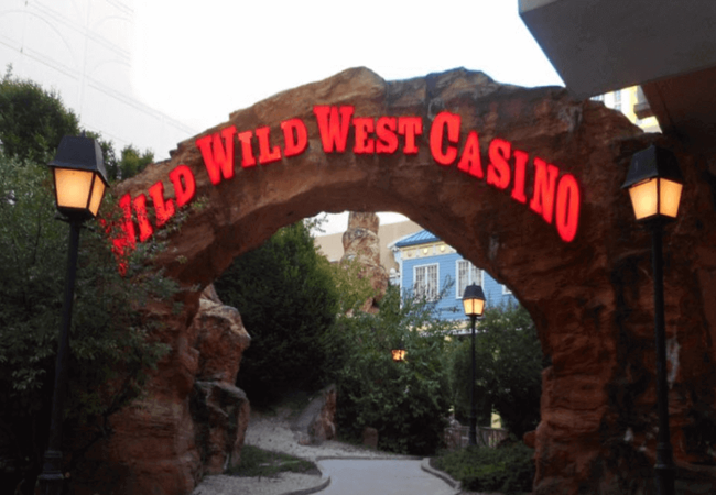 Wild Wild West Casino main entrance 